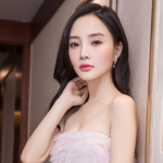 娱乐吃瓜李小璐,从争议到复出，娱乐圈的起伏人生